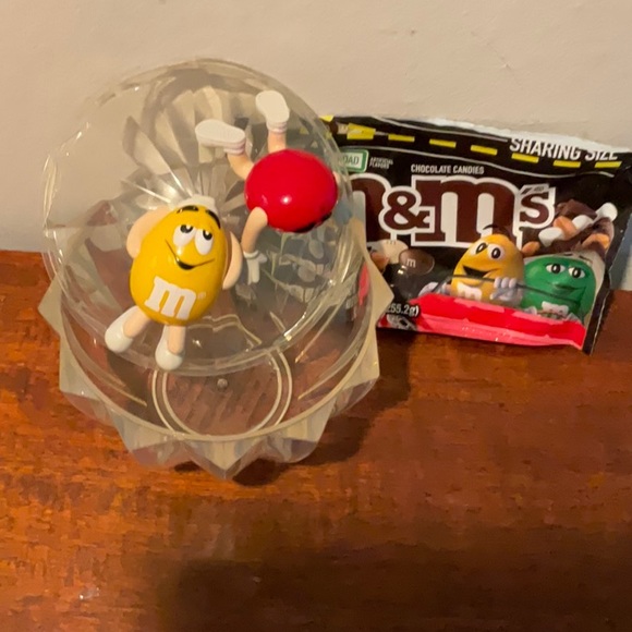 M & M’S. Candy Dish - Picture 3 of 4
